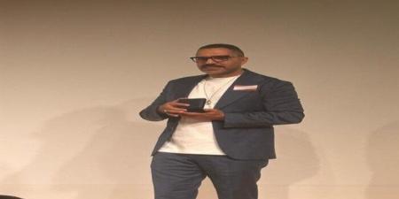 أول تعليق لـ الشاعر محمد رفاعي بعد حصوله على العضوية الدائمة من جمعية «ساسيم» - تواصل نيوز