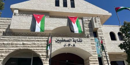 عطيات يستهجن حرمانه من وثائق الانتساب: حقوق الأعضاء ليست أداة للمساومة.. والمومني يرد #عاجل - تواصل نيوز
