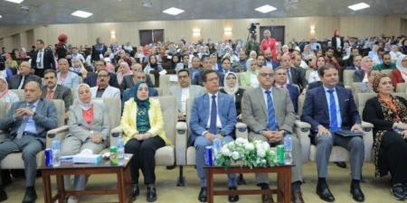 محافظ القليوبية ورئيس جامعة بنها يفتتحان فعاليات المؤتمر السنوي الرابع للدراسات العليا للعلوم الإنسانية - تواصل نيوز