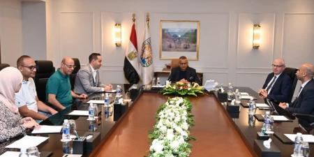 محافظ جنوب سيناء يلتقي رئيس الشركة العالمية لإنتاج الطاقة - صحيفة تواصل
