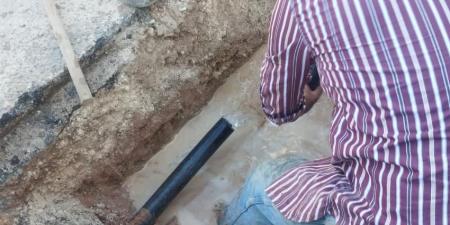 ضبط اعتداءات على خطوط مياه في عدة مناطق (أسماء) - تواصل نيوز
