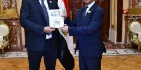 هاني العتال يتسلم كارنيه عضوية مجلس الشيوخ.. ويؤكد: ملف الرياضة في مقدمة أولوياتي - صحيفة تواصل