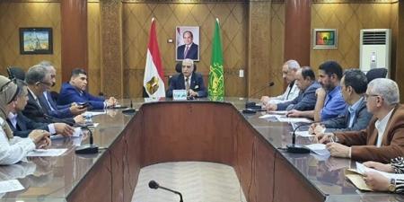 مديرتعليم القليوبيةيتابع انتظام الدراسة وتنفيذ التعليمات الوزارية - صحيفة تواصل