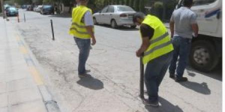 إزالة أكثر من 1,450 حاجزا إسمنتيا و10,400 عائق لتحسين البيئة المرورية في عمّان - تواصل نيوز