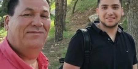 أردني يبلغ 60 عامًا يحقق حلم دراسة الطب ويصبح زميلًا لابنه في الجامعة الأردنية - تواصل نيوز