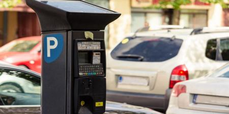 الانتهاء من إعداد نظام متكامل لتنظيم خدمة اصطفاف المركبات "الفاليت" - تواصل نيوز