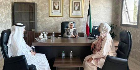 الكويت.. الحويلة تتفقد سير العمل في الأعلى للأسرة وتؤكد أهمية تعزيز الروابط الأسرية - تواصل نيوز