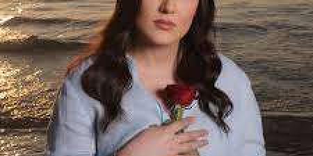 الفنانة اللبنانية ولاء الجندي سعيدة للمشاركة في مهرجان الغناء بالفصحى - تواصل نيوز