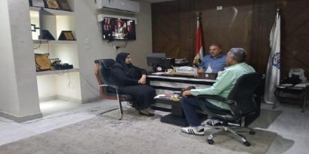 مدير تعليم قنا يناقش الاستعدادات لامتحانات الفصل الدراسي الأول - تواصل نيوز