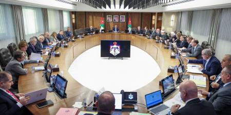 تثبيت اسعار الخبز حتى نهاية العام القادم.. وتعيين اعضاء في مجلس مفوضي هيئة الاتصالات - تواصل نيوز