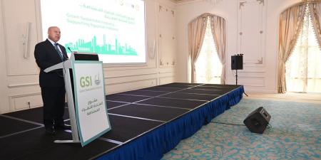 وزير الصناعة والنقل يستعرض خطة التحرك العاجلة لخفض الانبعاثات الكربونية بالصناعة المصرية - تواصل نيوز