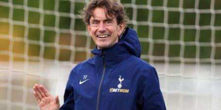 توماس فرانك: رأيت الهوية التي أريد صنعها في توتنهام بعد الفوز على باريس سان جيرمان - تواصل نيوز