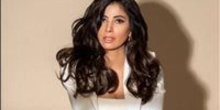 الفنانة تلتزم الصمت.. تفاصيل الحالة الصحية لـ والدة روبي بعد اجراء عملية جراحية - تواصل نيوز