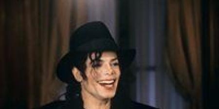 تشريح مايكل جاكسون يكشف المستور.. تفاصيل جديدة تكشف سنوات الألم الخفي - تواصل نيوز