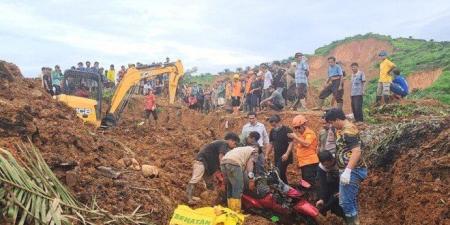 إندونيسيا في كارثة مركّبة… ارتفاع عدد ضحايا الفيضانات والانهيارات والزلازل إلى 248 قتيلاً - تواصل نيوز