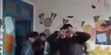 فيديو «عودة مدرسة المشاغبين» في الإسكندرية يشعل الجدل.. وتدخل عاجل من وزارة التعليم - تواصل نيوز