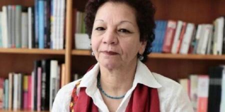 فوز الكاتبة والروائية «سلوى بكر» بجائزة البريكس الأدبية في دورتها الأولى لعام 2025 - تواصل نيوز