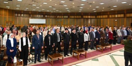 رئيس جامعة أسيوط يفتتح يوماً علمياً حول «المبادرات الرئاسية والتنمية الصحية المستدامة» - تواصل نيوز