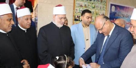 محافظ القليوبية يستقبل وكيل الأزهر الشريف في معهد طوخ الابتدائي النموذجي - تواصل نيوز