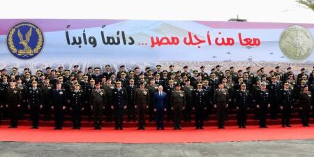 وزارتا الدفاع والداخلية تبحثان تعزيز التعاون الأمنى تزامنا مع العام الجديد - تواصل نيوز