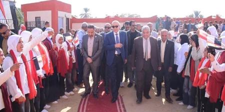 في عيدها القومي.. افتتاح مدارس جديدة بـ 55 فصلًا وإعلان «مستشفى القرنة» والصرف الصحي بالأقصر - تواصل نيوز