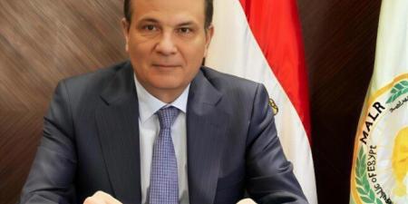 وزير الزراعة يقرر رفع سن المتقدمين لمسابقة التعاقد مع الأطباء البيطريين الجدد إلى 35 عاماً - تواصل نيوز