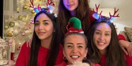 مفاجآت ليلة رأس السنة 2026.. نجوم الفن يكشفون عن أماكن احتفالاتهم بالعام الجديد - تواصل نيوز