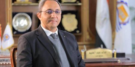 محافظ قنا يوجه بتعديل موعد امتحان الصف الثاني الثانوي استجابة لشكاوى الطلاب - تواصل نيوز