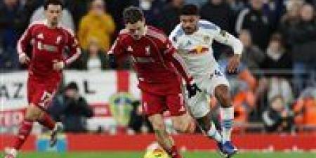 الريدز يعاني في غياب محمد صلاح: ليدز يونايتد يجبر ليفربول على التعادل السلبي في الدوري الإنجليزي الممتاز ويرفض هدية سقوط تشيلسي - تواصل نيوز