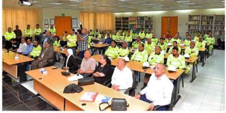 حصاد 2025 بأسيوط.. توفير 11 ألف فرصة عمل بالقطاع الخاص وتسليم 2400 عقد بالأردن - تواصل نيوز