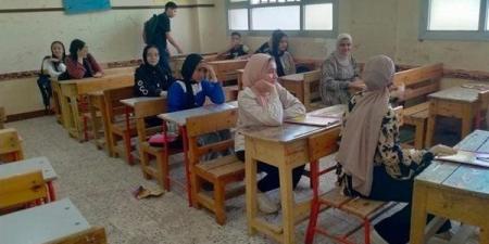 موعد بدء امتحانات الترم الأول 2026 لمراحل النقل بالتربية والتعليم - تواصل نيوز