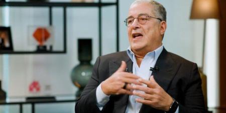 شوبير ينفي شائعات استقالة ياسين منصور من الأهلي - تواصل نيوز