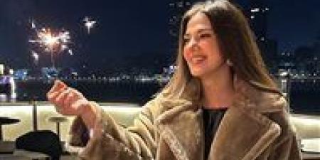 بعد مفاجئتها بعيد ميلادها.. دنيا سمير غانم توجه رسالة مؤثرة لأسرتها وجمهورها - تواصل نيوز