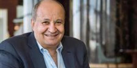 ضمير السينما ونبض الناس.. وحيد حامد في عيون النجوم - تواصل نيوز