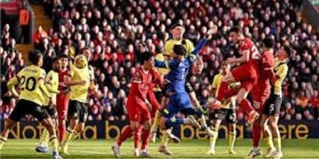 بث مباشر.. مشاهدة مباراة ليفربول وبيرنلي في الدوري الإنجليزي - تواصل نيوز