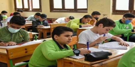 تعليم المنوفية تضبط الطالب المتسبب في تداول ورقة امتحان العربي - تواصل نيوز