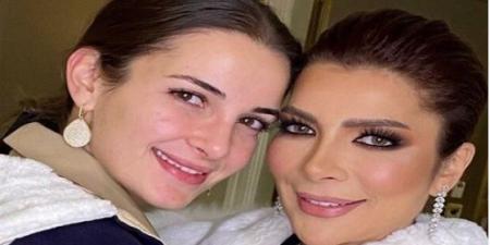 موقف كوميدي لـ أصالة مع ابنتها شام الذهبي بسبب الغناء.. كيف تفاعل الجمهور؟ - تواصل نيوز