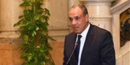 «مسيرة من العطاء الدبلوماسي».. وزارة الخارجية تنظم احتفالية لتكريم السفراء المتقاعدين|صور - تواصل نيوز