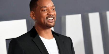 مغامرة أثرية وعودة موسيقية.. ويل سميث يلتقط لحظات خالدة بالأهرامات - تواصل نيوز