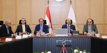 كامل الوزير: تنسيق مع «التعليم العالي» لزيادة أعداد خريجي كليات الفنون التطبيقية - تواصل نيوز