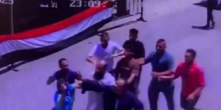 طالب يعتدي بسلاح أبيض على مدرس بعد انتهاء امتحان في أوسيم - تواصل نيوز
