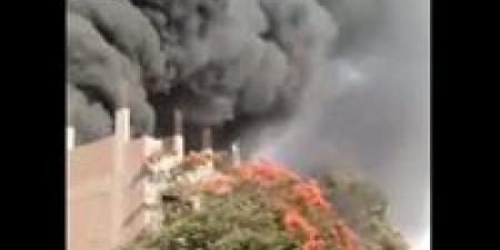 حريق هائل في مركز صيانة سيارات بمنيل شيحة - تواصل نيوز