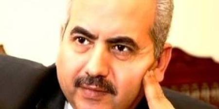 وقفة مع "المستشار المزيف" - تواصل نيوز
