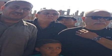وسط حزن واسع.. أهالي البحيرة يشيعون جثمان عبد العزيز مخيون إلى مثواه الأخير - تواصل نيوز