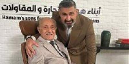 ياسر جلال ناعيا عبد العزيز مخيون: رجل عاش مخلصا لفنه ومبادئه - تواصل نيوز