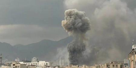 تقرير إيراني: انفجارات جزيرة قشم قد تكون مرتبطة بتحركات في مضيق هرمز - تواصل نيوز