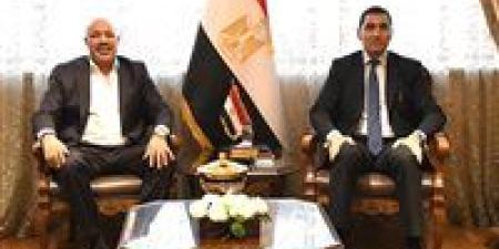 وزير الشباب والرياضة يبحث رعاية الموهوبين مع وليد التايب - تواصل نيوز
