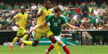 لأول مرة في التاريخ.. مباراة افتتاح كأس العالم تشهد 3 حالات طرد - تواصل نيوز