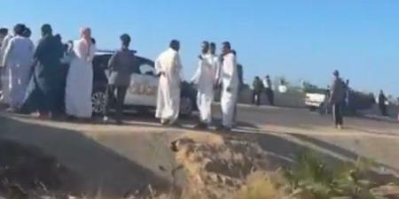مصرع شخص وإصابة 3 آخرين في حادث تصادم بطريق «الإسكندرية - مطروح» - تواصل نيوز
