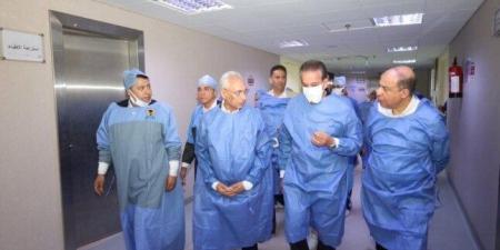 الأكبر في المنيا.. وزير الصحة يتفقد مجمع العمليات الجراحية بـ 11 غرفة بالمستشفى الثلاثي - تواصل نيوز